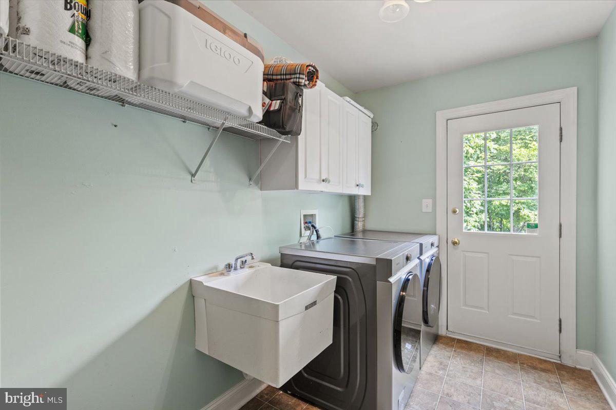 BELMONT COUNTRY CLUB - Residential