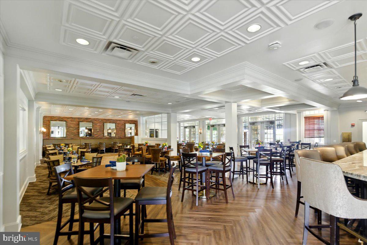 BELMONT COUNTRY CLUB - Residential