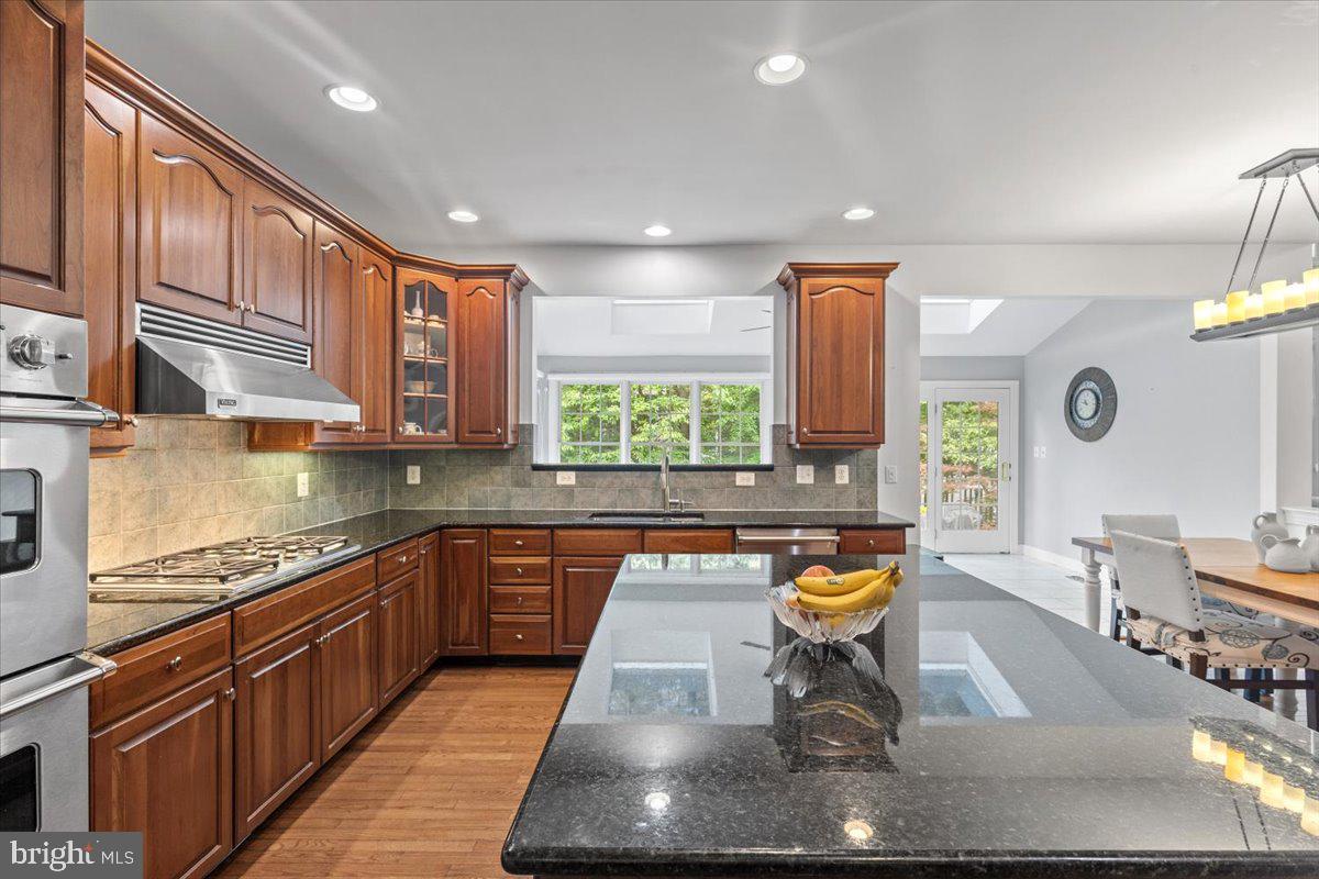 BELMONT COUNTRY CLUB - Residential