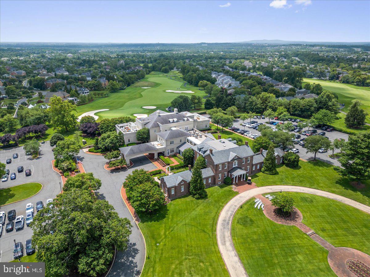 BELMONT COUNTRY CLUB - Residential
