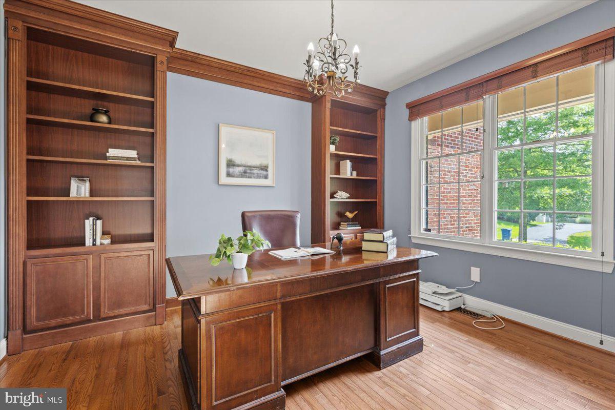 BELMONT COUNTRY CLUB - Residential