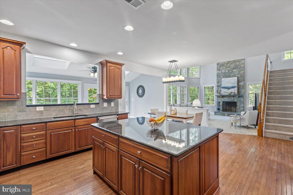 BELMONT COUNTRY CLUB - Residential