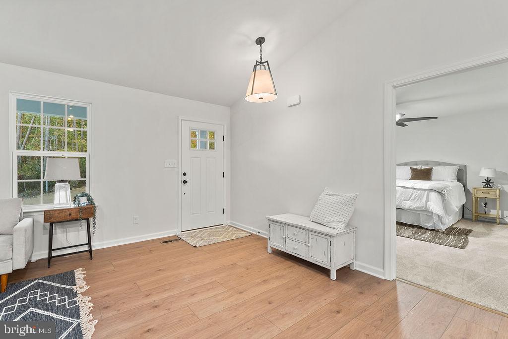 PINE HARBOUR - Residential