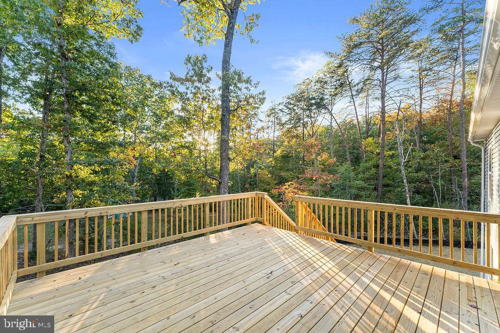 PINE HARBOUR - Residential