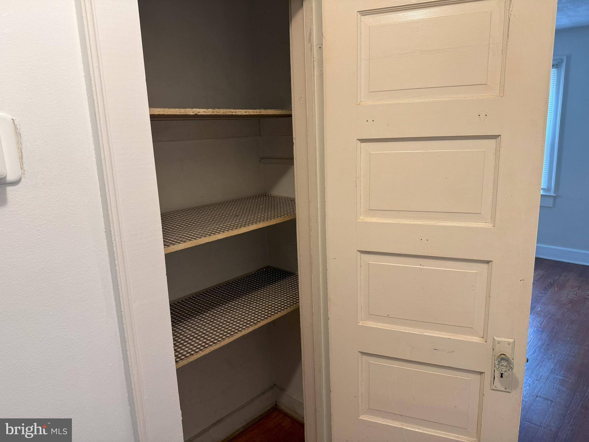 COURTLAND HEIGHTS - Residential Lease