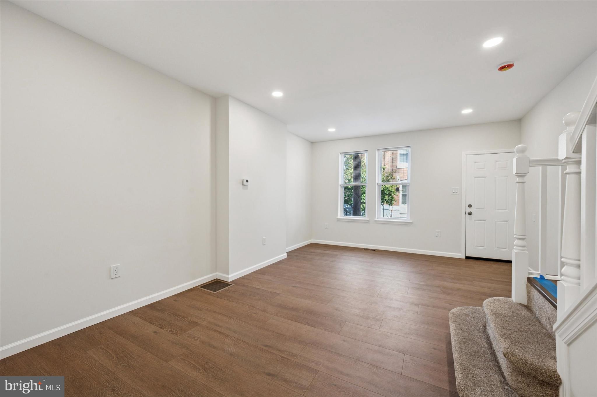 POINT BREEZE - Residential Lease