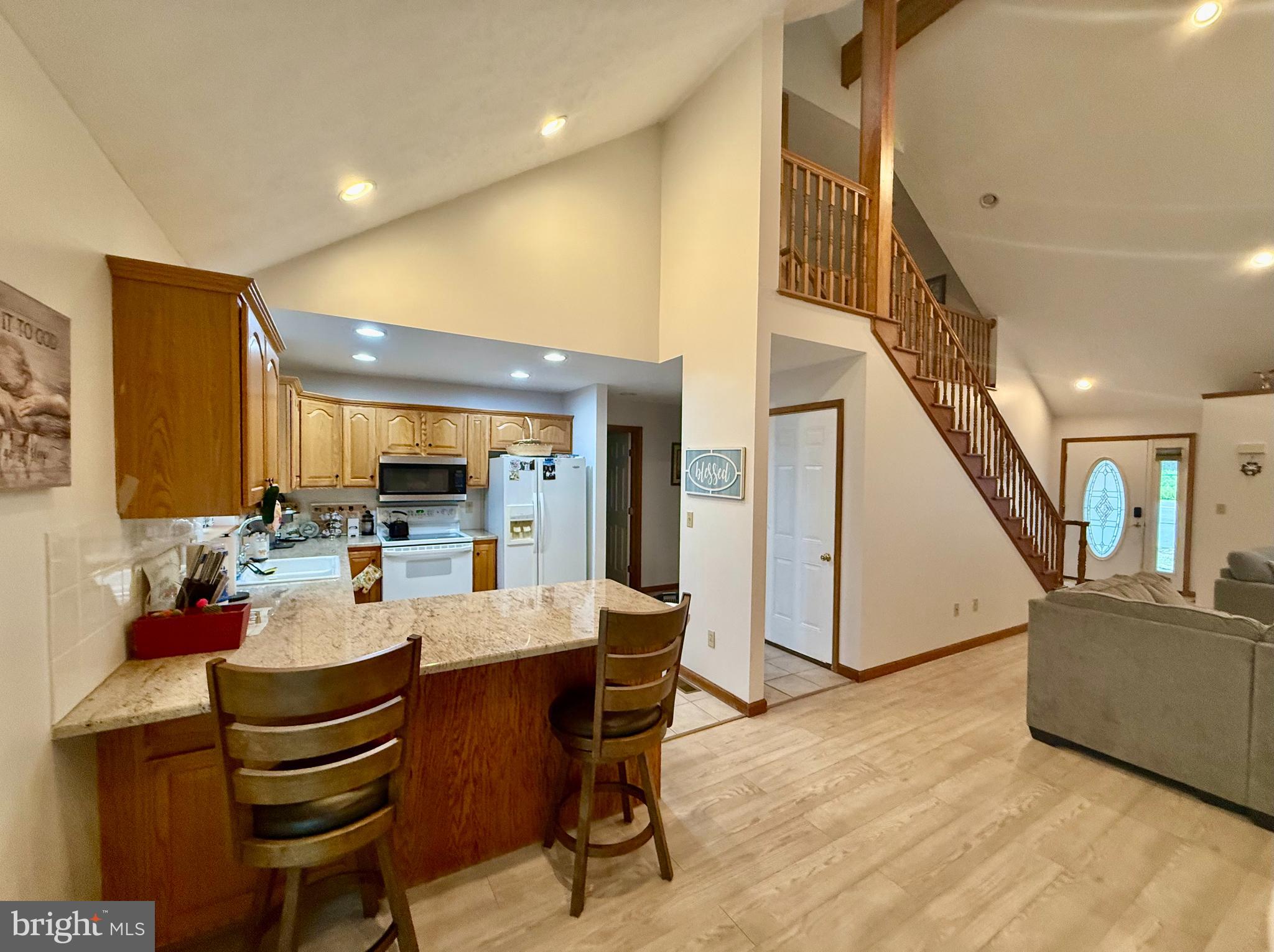 EAGLE ROCK RESORT - Residential