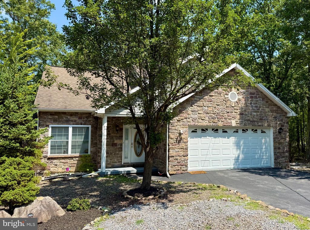Photo of 231 Country Club Drive, HAZLETON, PA 18202 (MLS # PASK2023772)