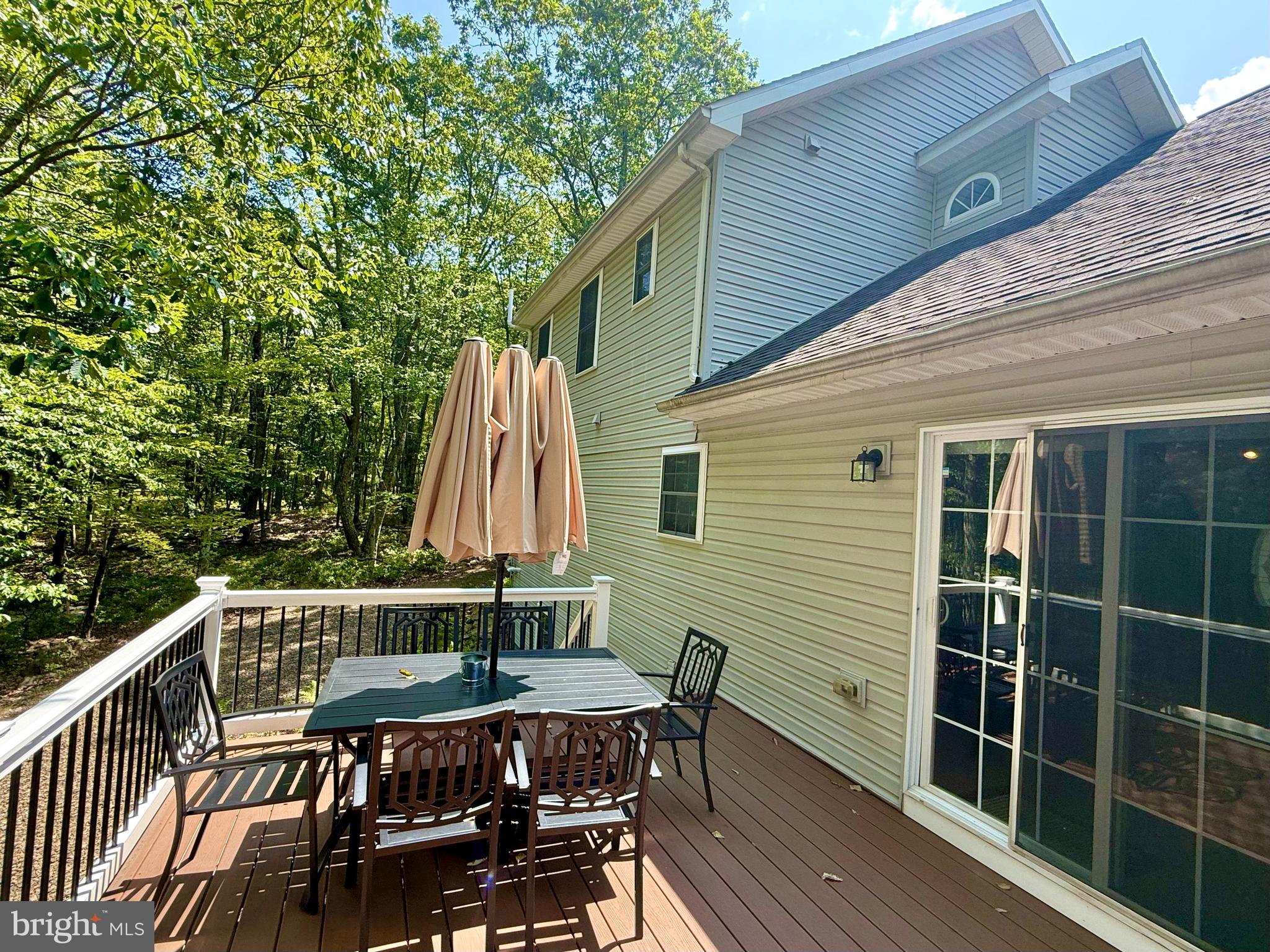 EAGLE ROCK RESORT - Residential