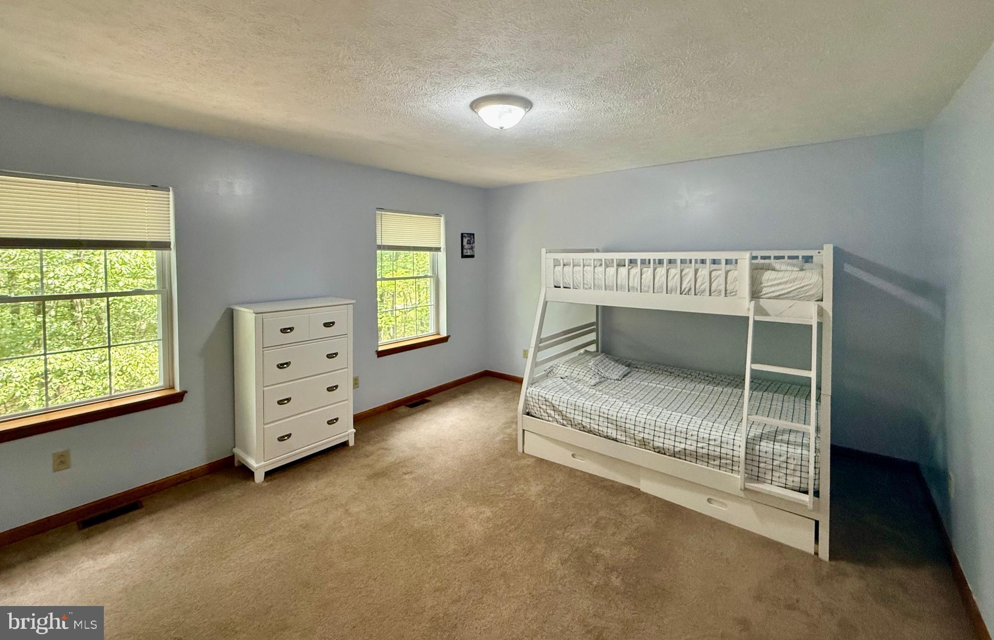 EAGLE ROCK RESORT - Residential