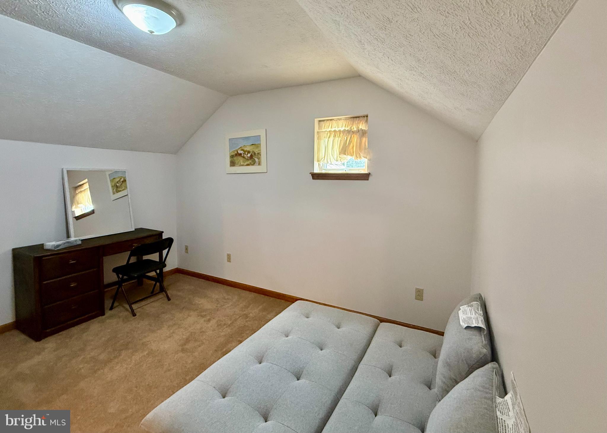 EAGLE ROCK RESORT - Residential