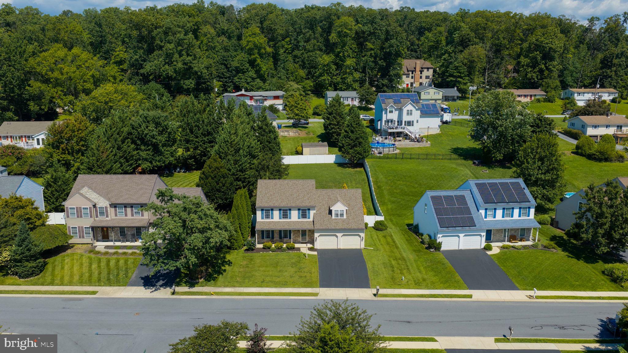 500 SILVER MAPLE COURT