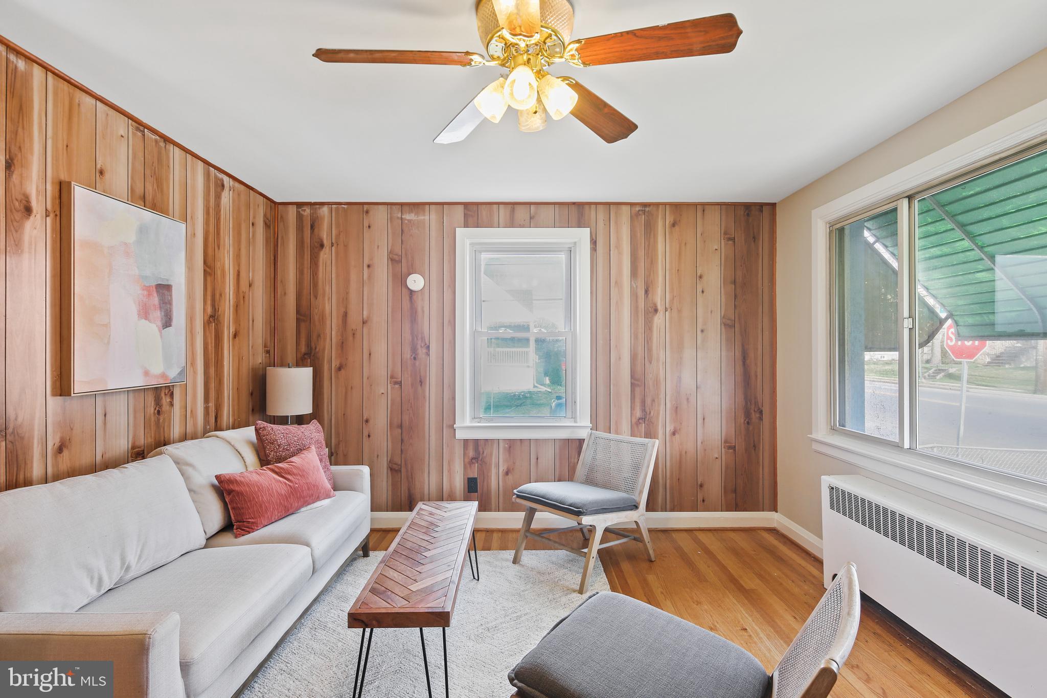 CATONSVILLE MANOR - Residential