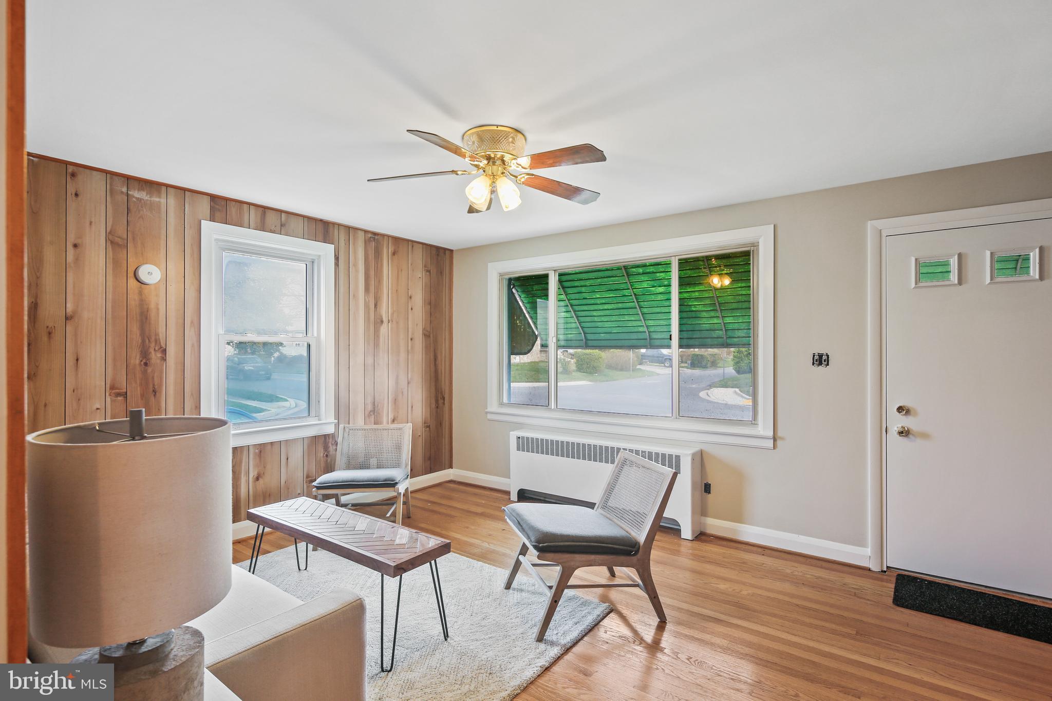 CATONSVILLE MANOR - Residential