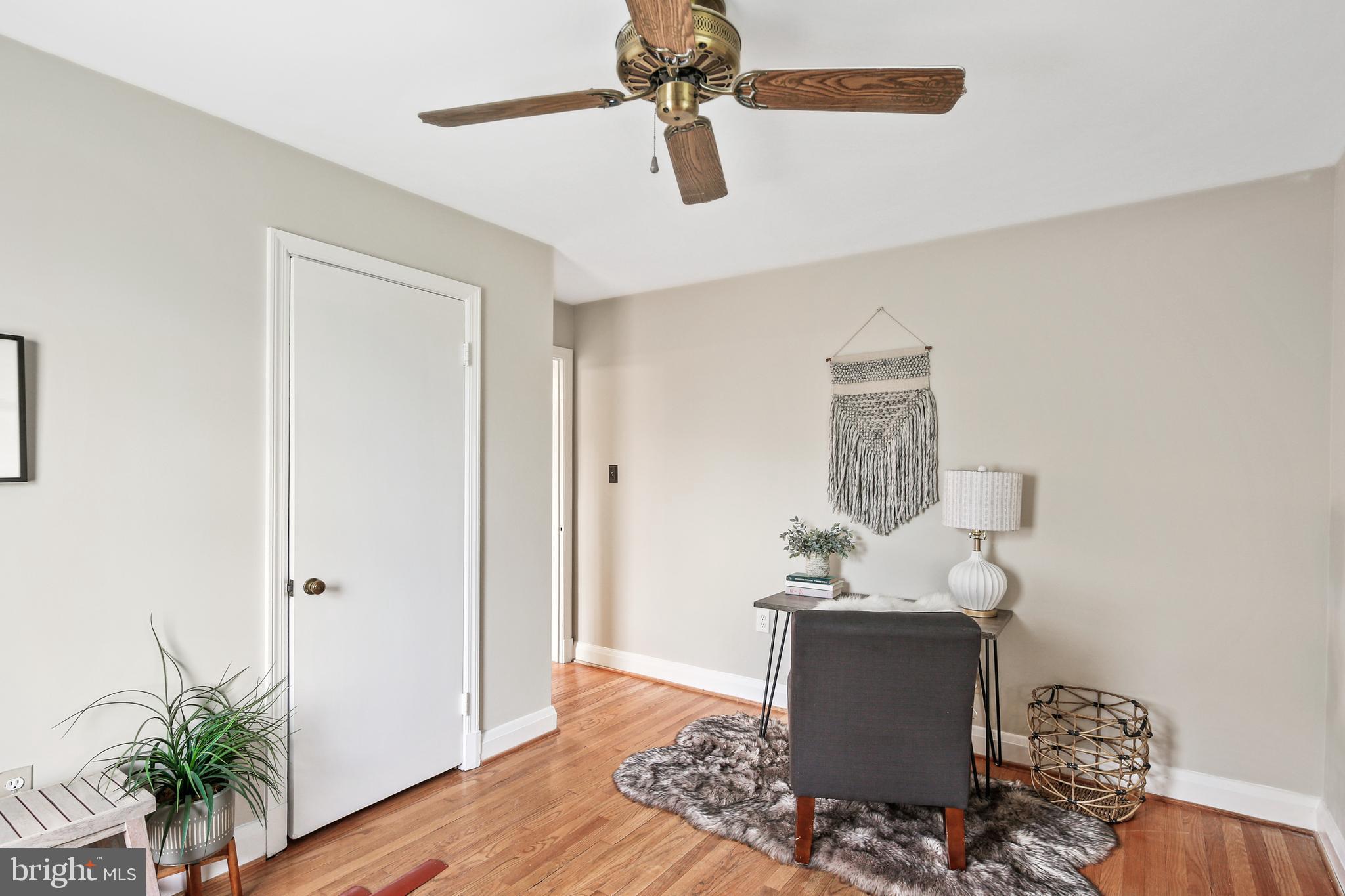 CATONSVILLE MANOR - Residential