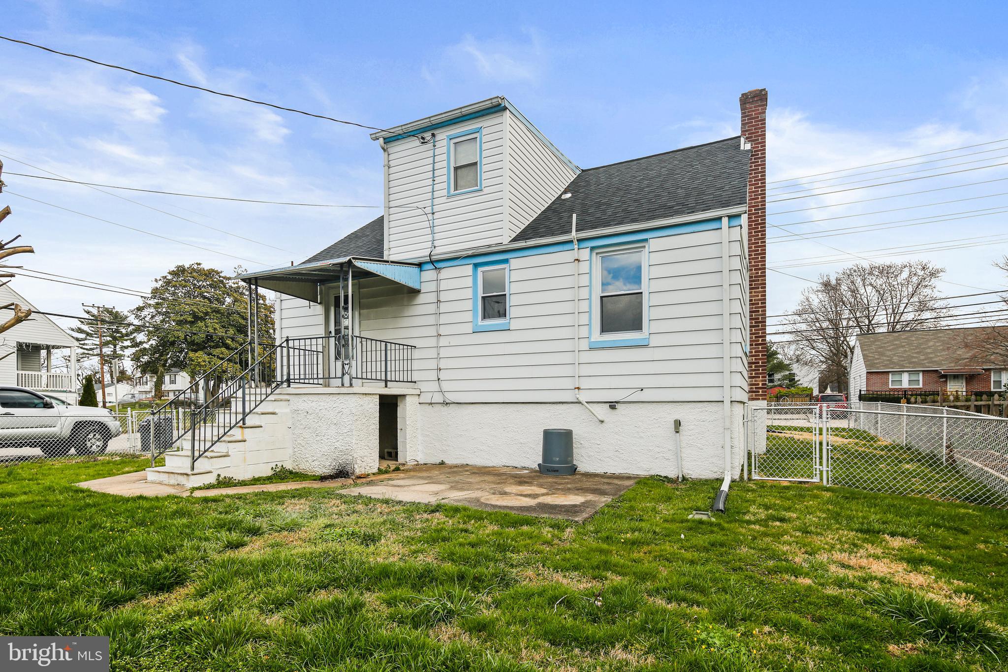 CATONSVILLE MANOR - Residential