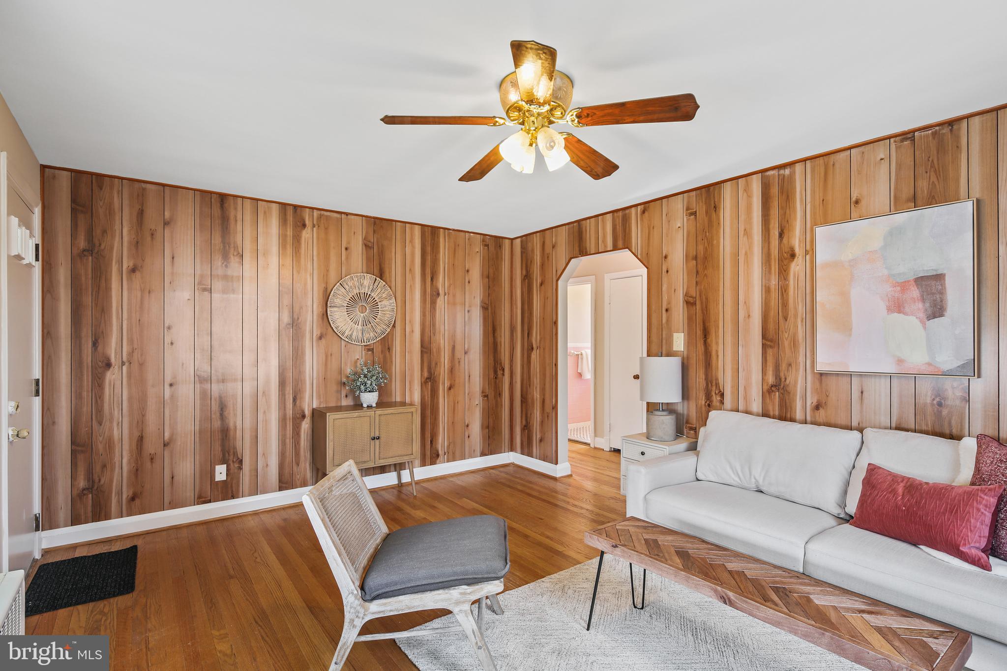 CATONSVILLE MANOR - Residential