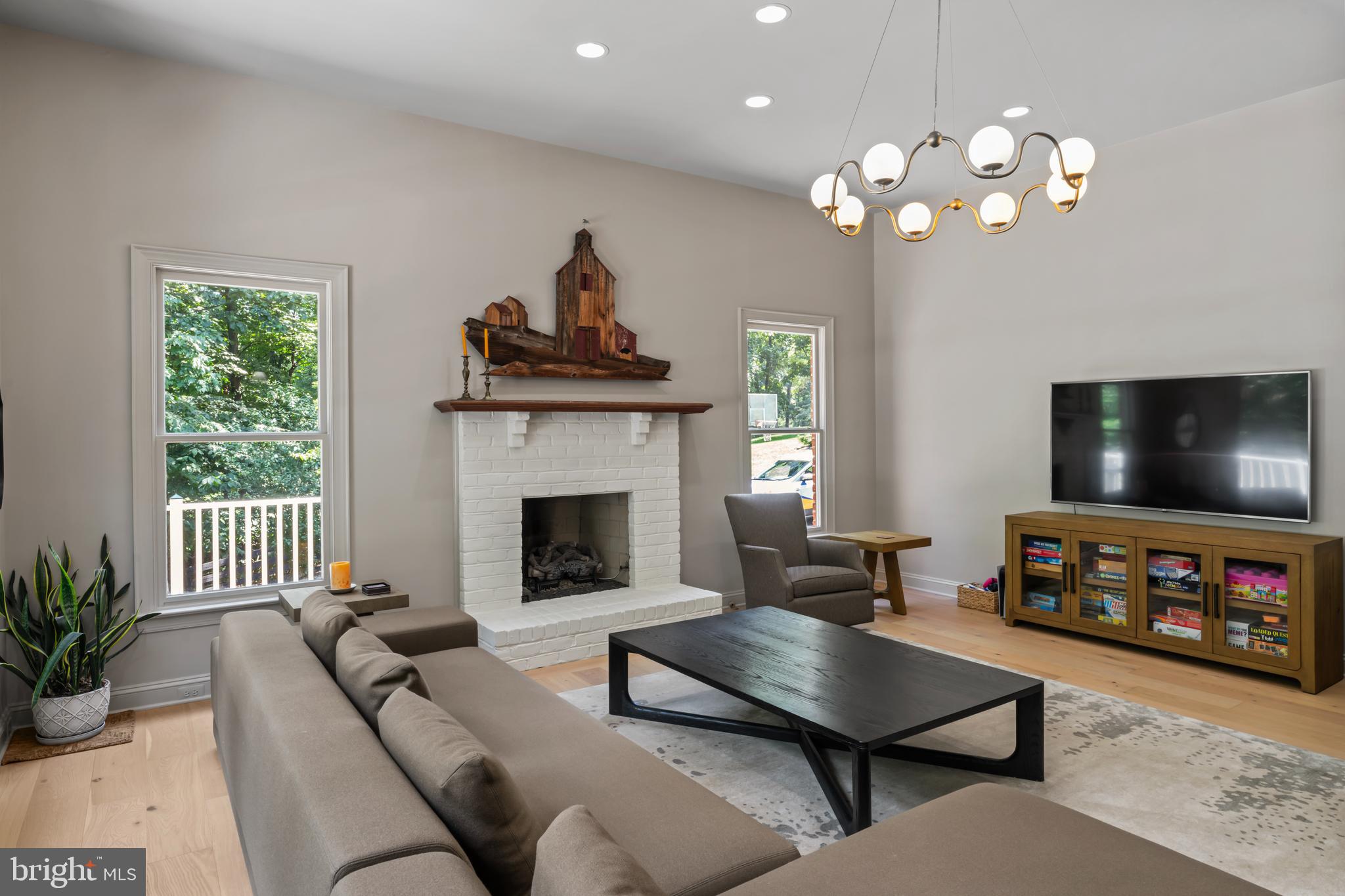 BEACON HILL - Residential