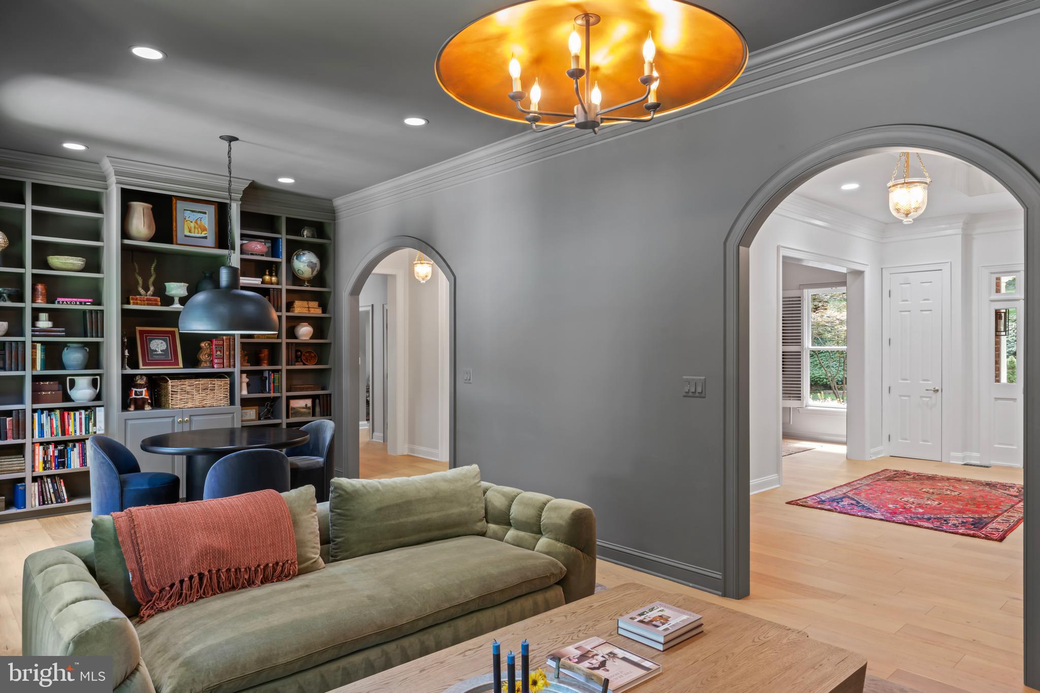 BEACON HILL - Residential