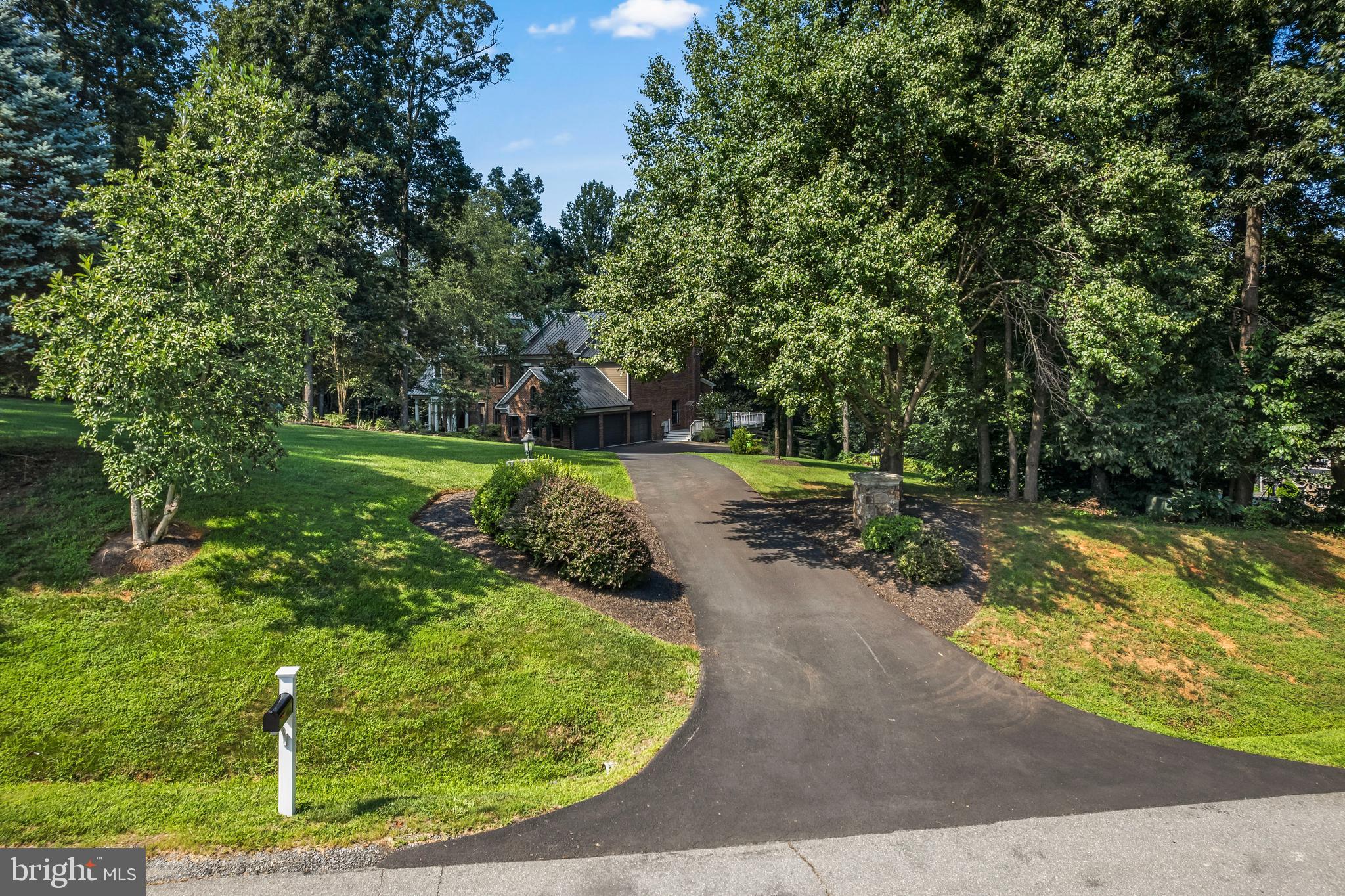 BEACON HILL - Residential