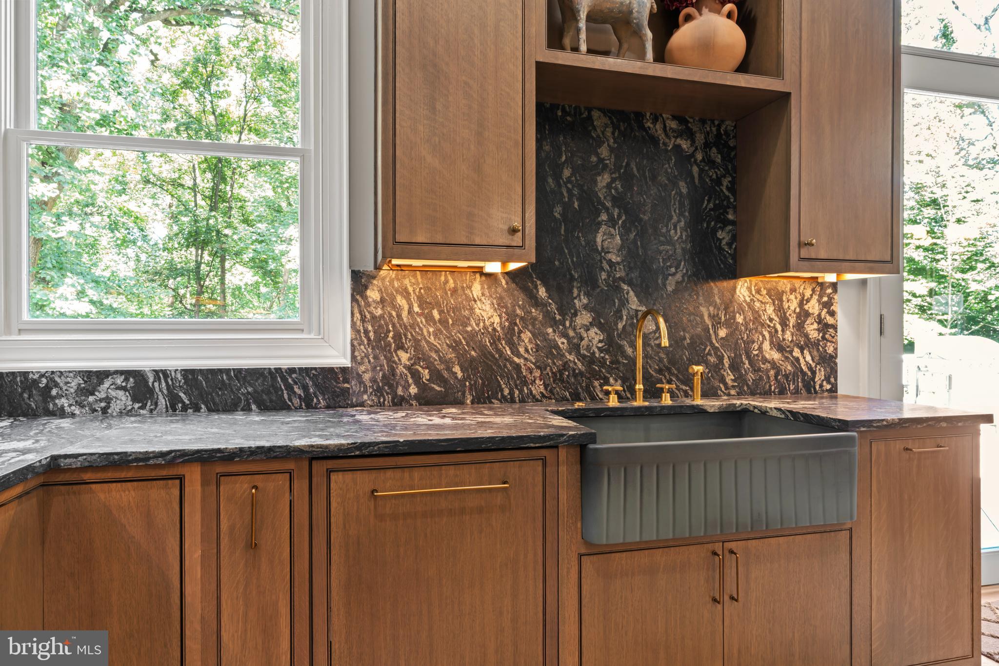 BEACON HILL - Residential