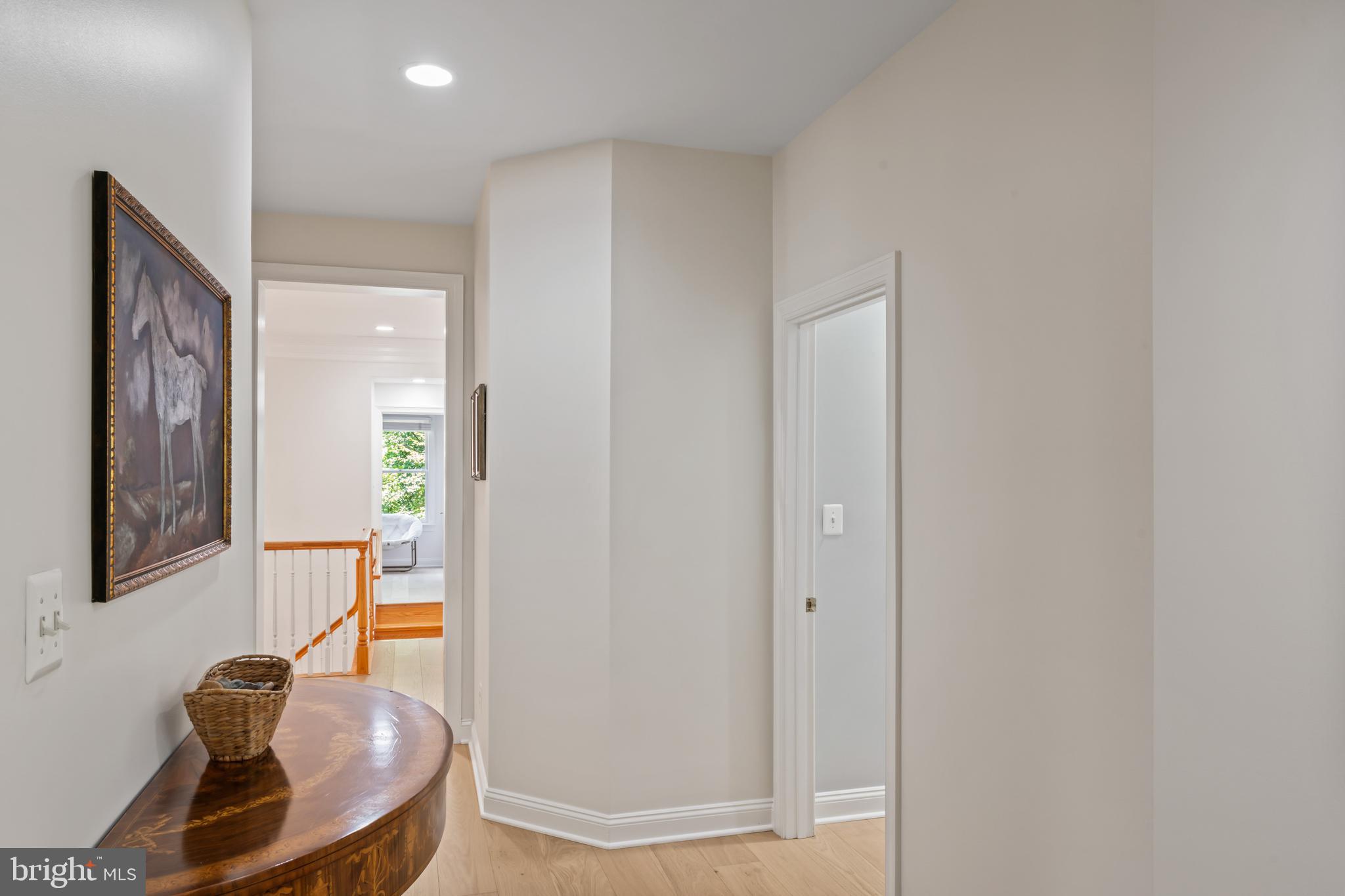 BEACON HILL - Residential