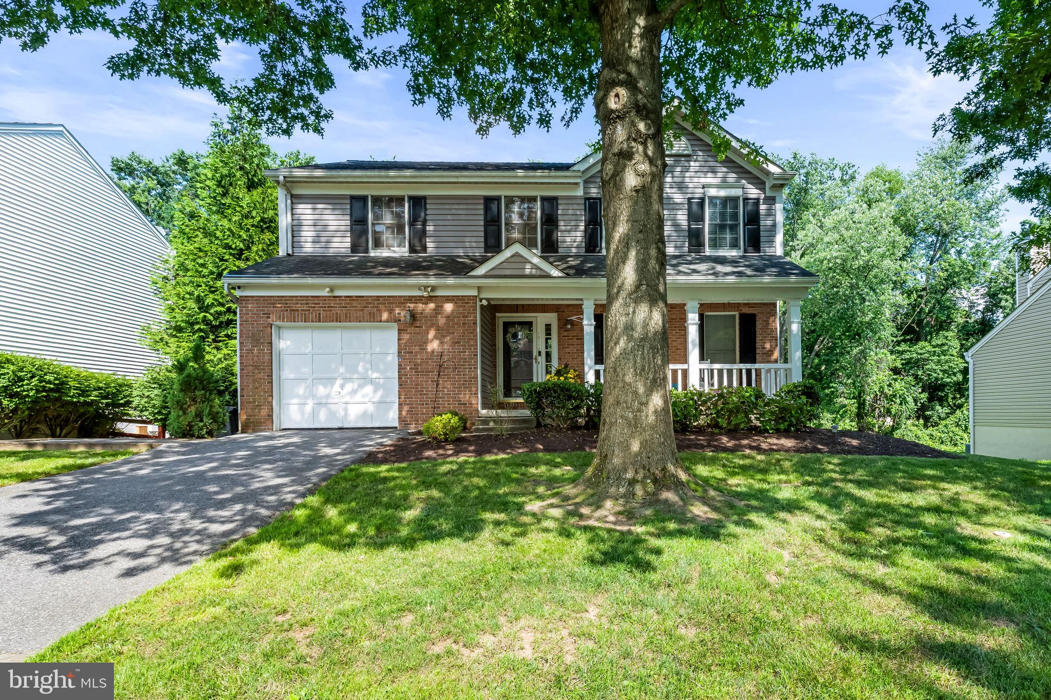12113 LONG LAKE DRIVE