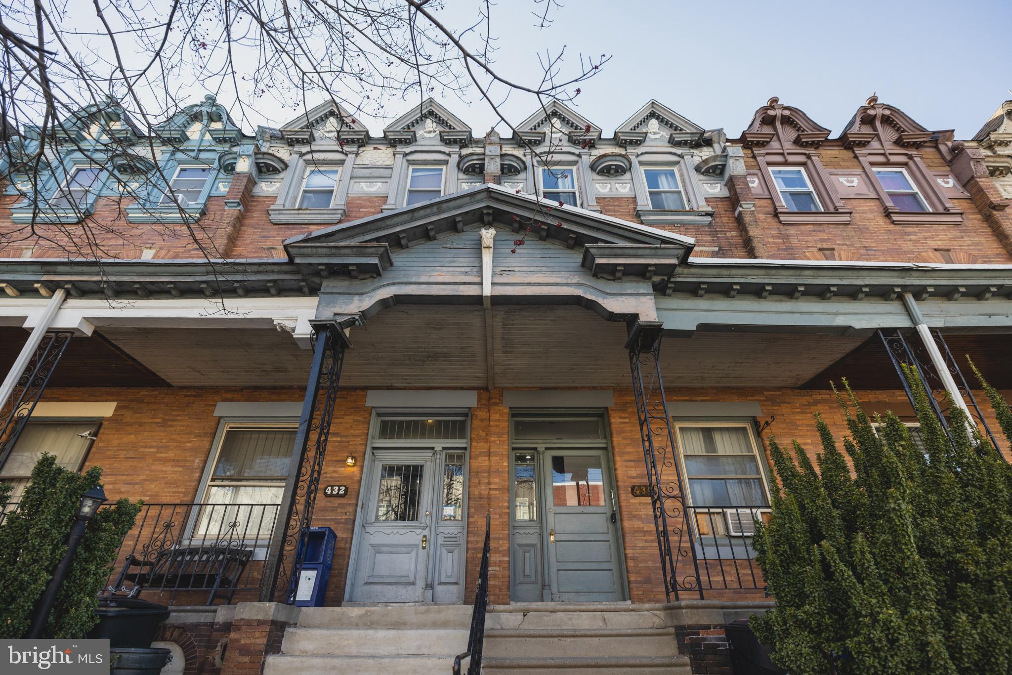 UNIVERSITY CITY - Residential Lease