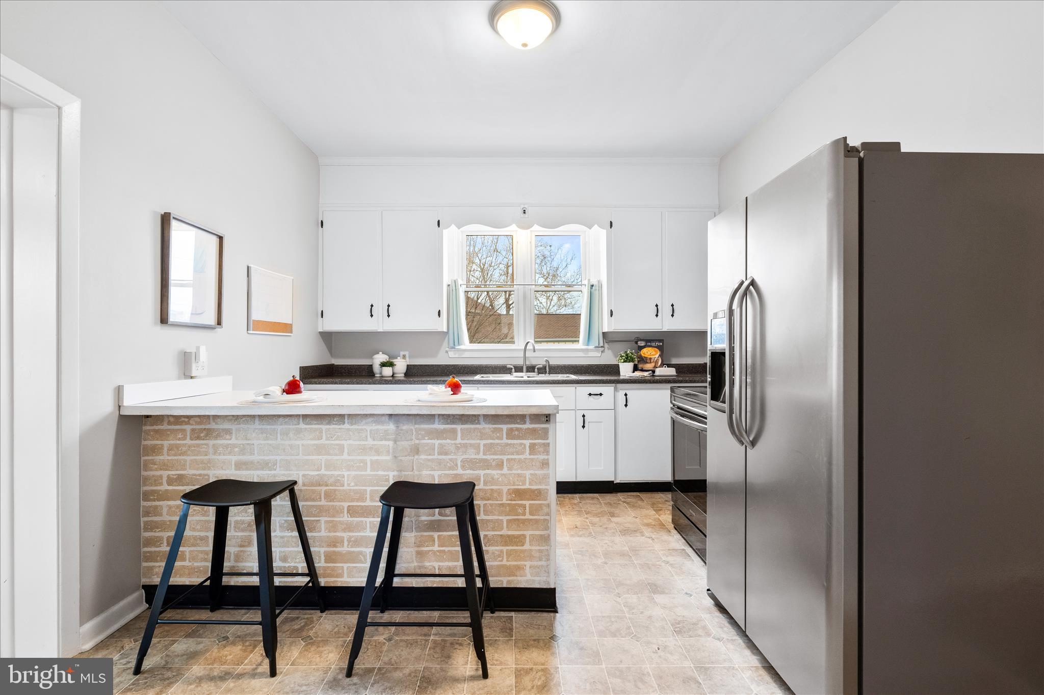 421 E WASHINGTON STREET