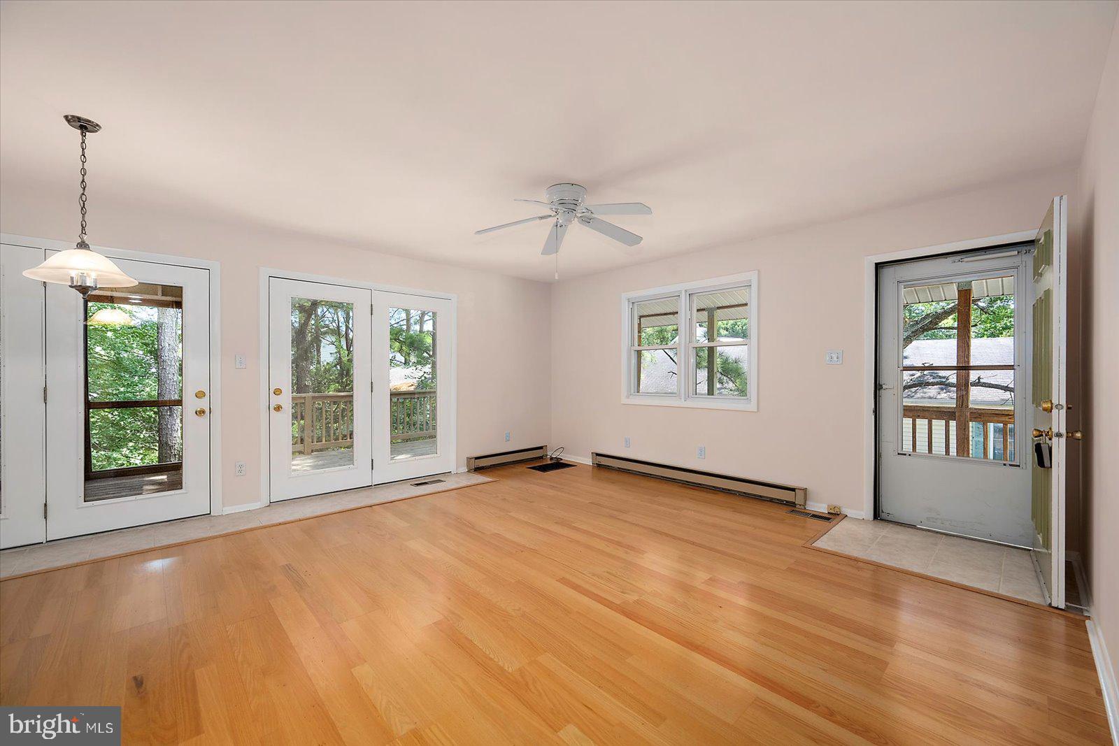 12 WHITE SAIL CIRCLE