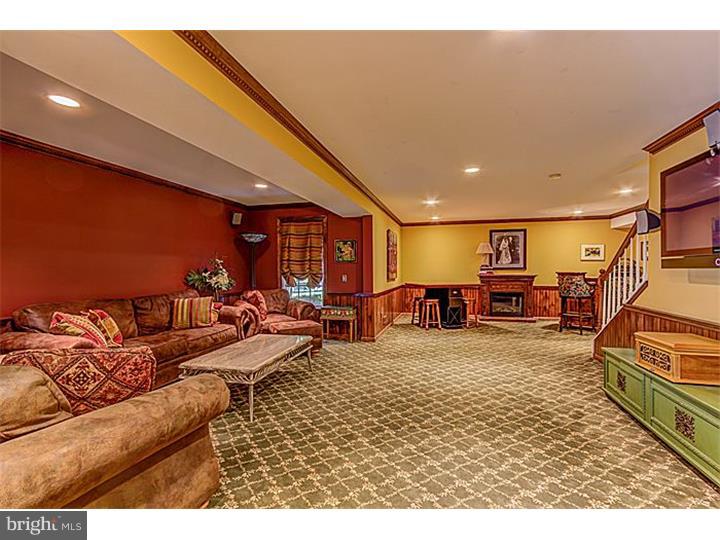 THE RESERVE - Residential