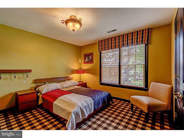 THE RESERVE - Residential