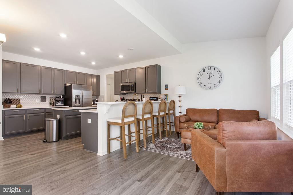 PARADISE ESTATES - Residential