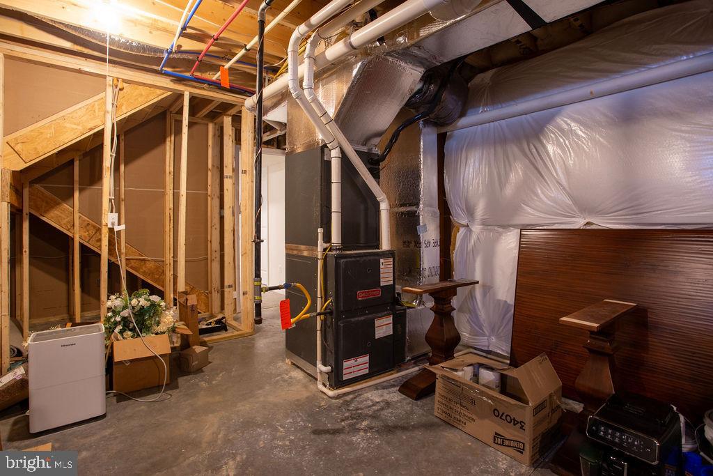 PARADISE ESTATES - Residential