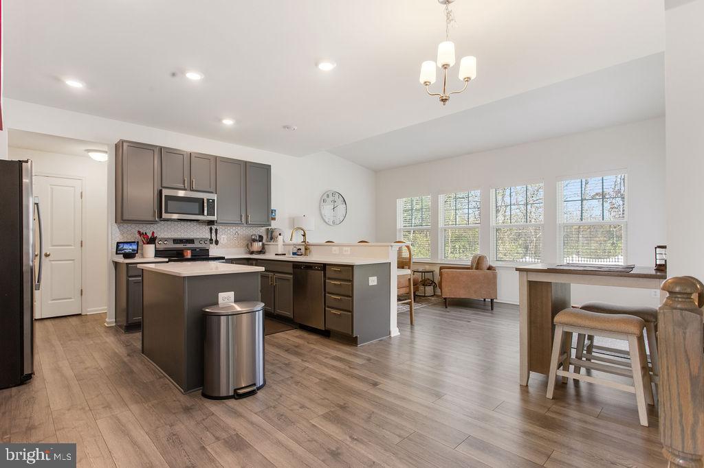 PARADISE ESTATES - Residential