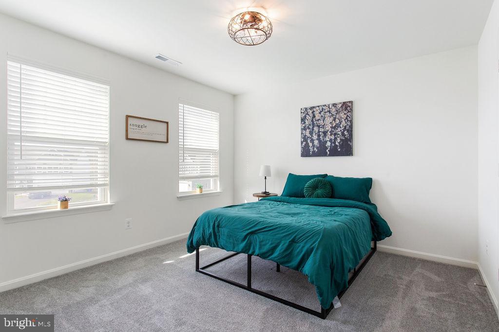 PARADISE ESTATES - Residential