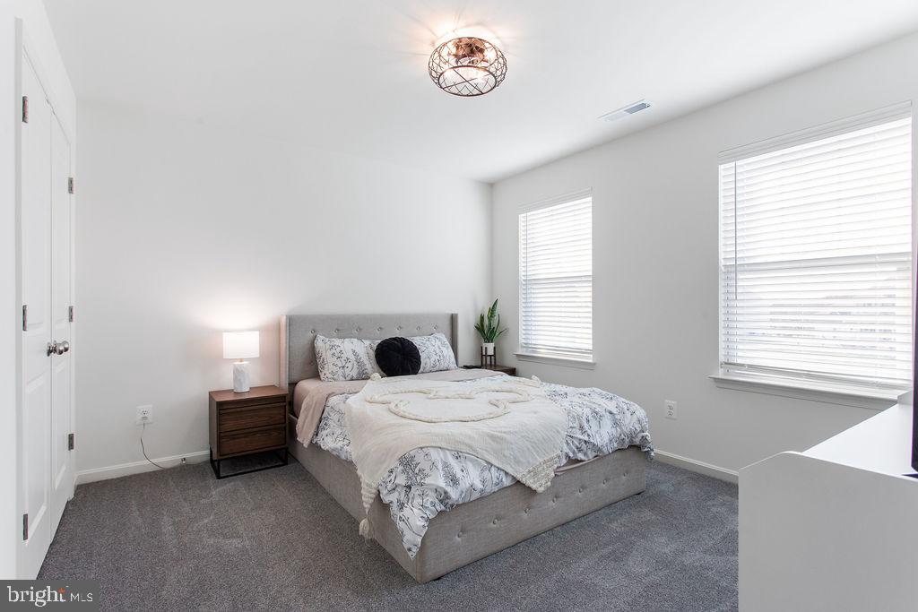 PARADISE ESTATES - Residential