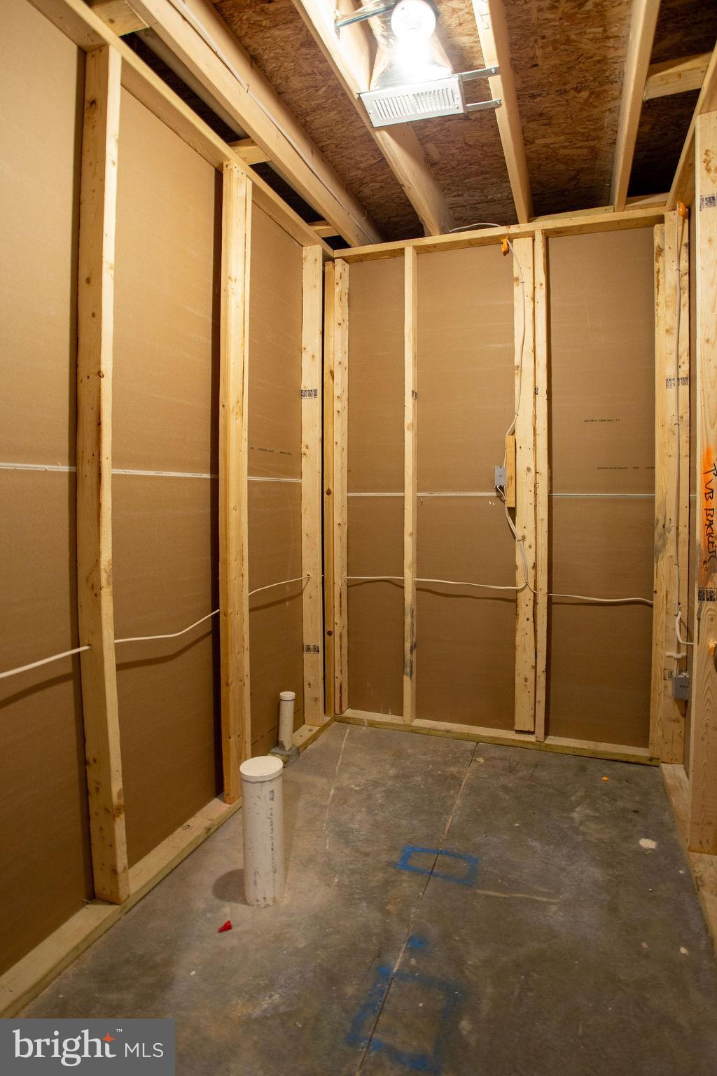 PARADISE ESTATES - Residential