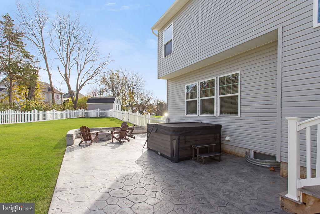 PARADISE ESTATES - Residential