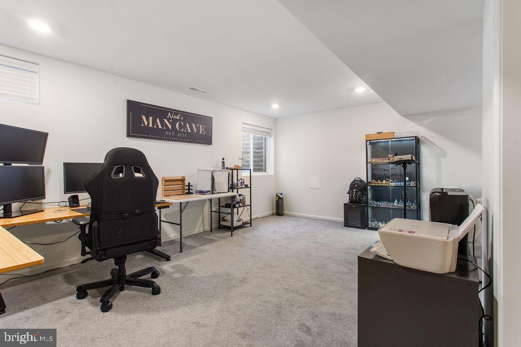 PARADISE ESTATES - Residential