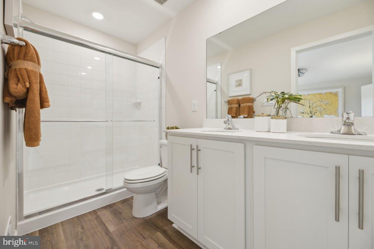 PINEGROVE - Residential