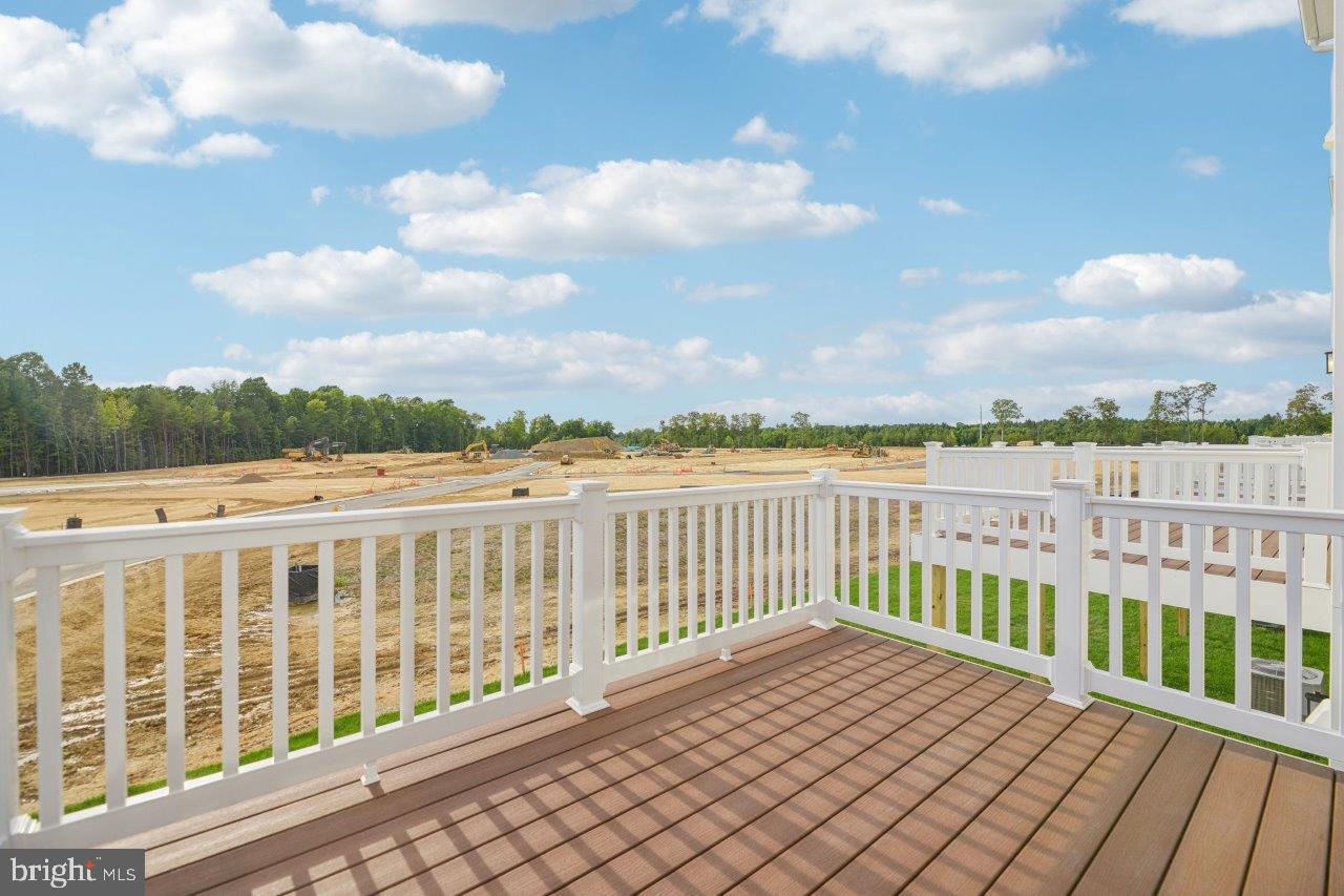 PINEGROVE - Residential