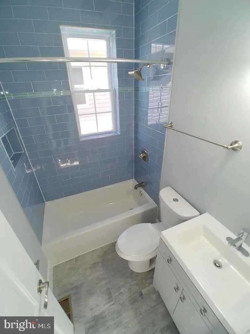 Additional image 45 of 752 Lamont Street NW Unit 2, Washington, DC 20010