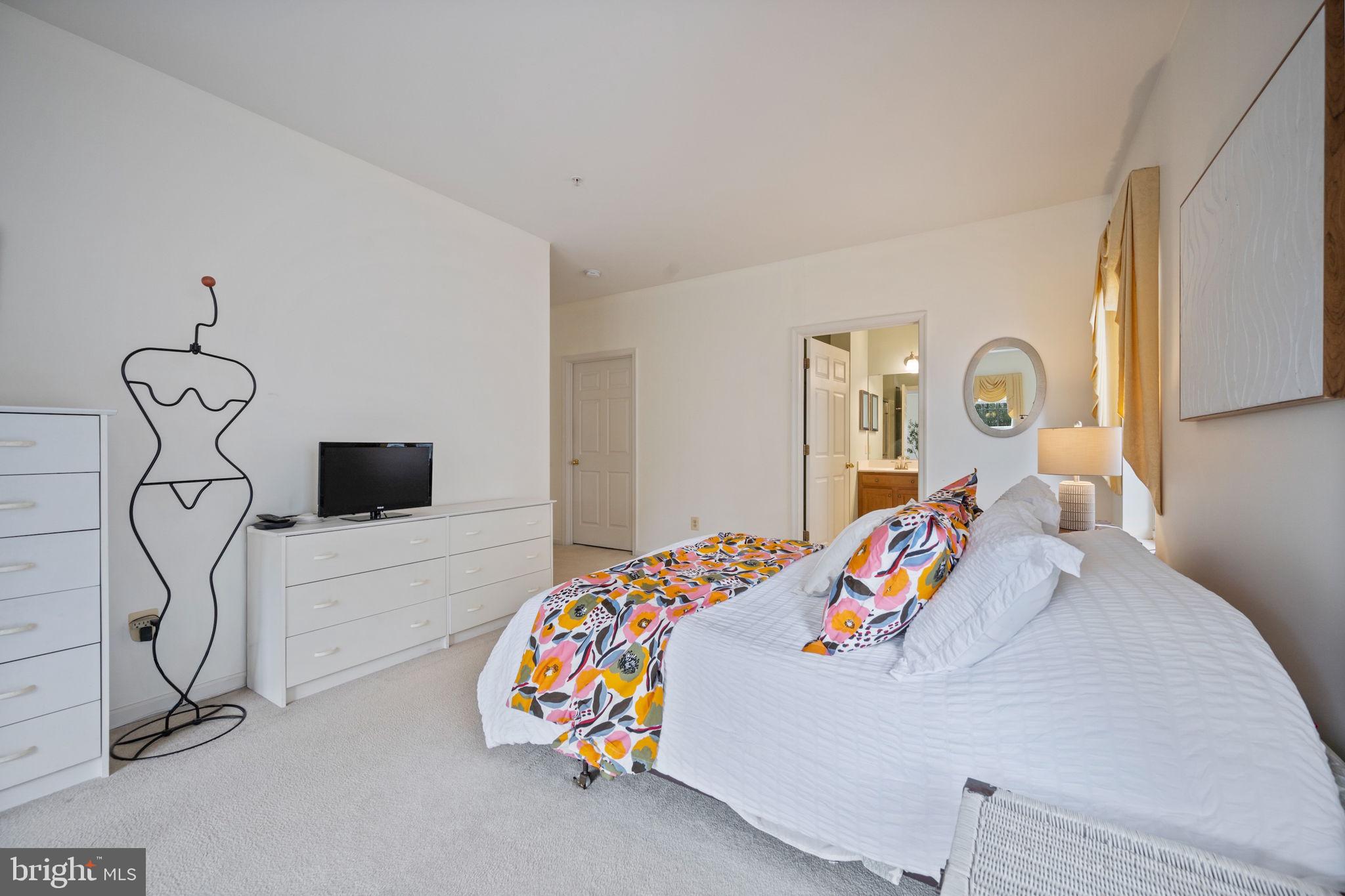 HOPEWELL POINTE - Residential