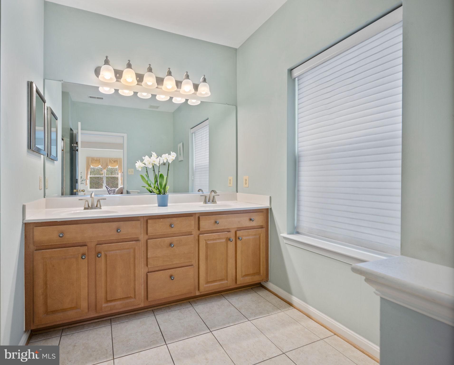 HOPEWELL POINTE - Residential