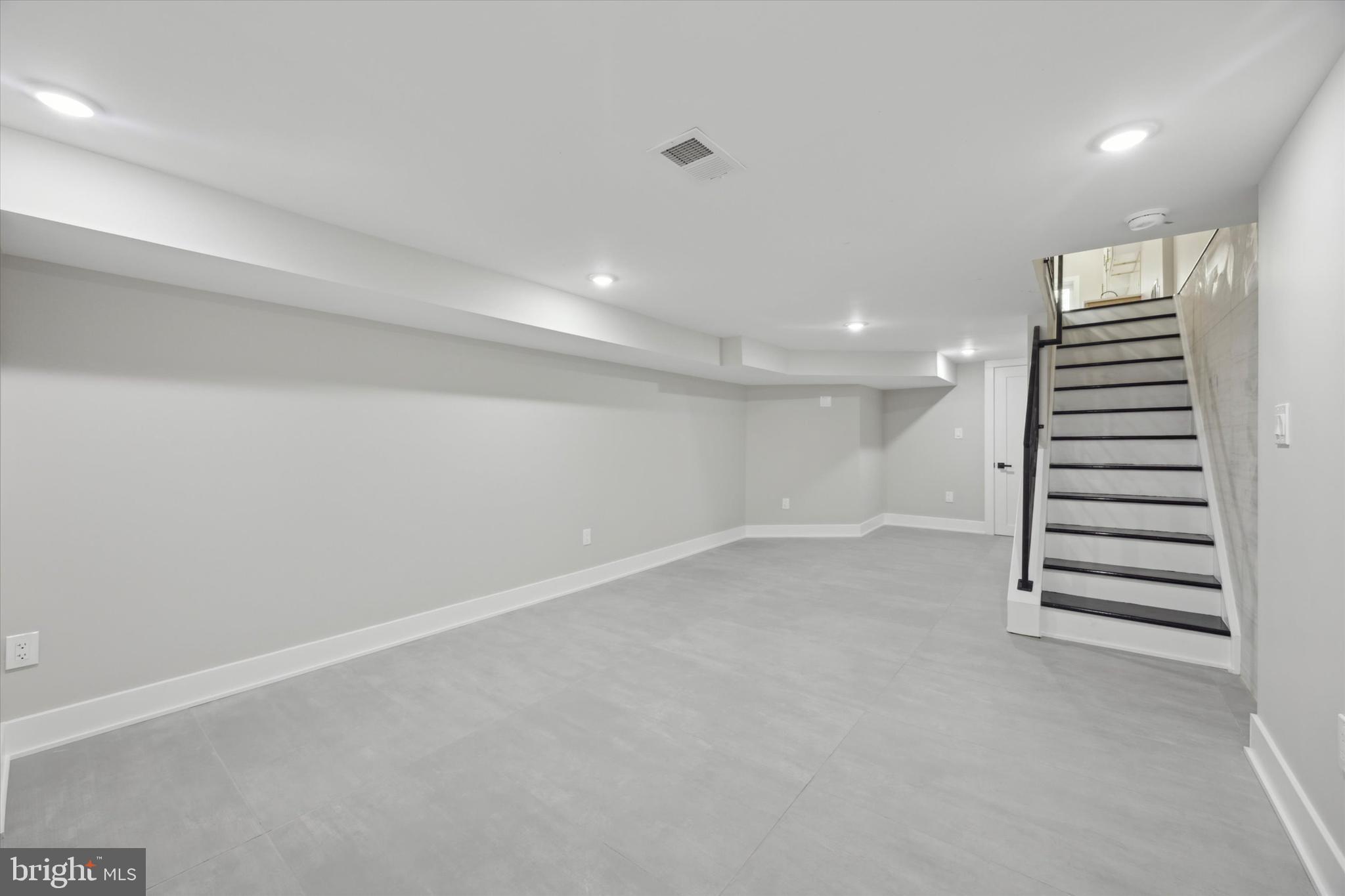 ALLEGHENY WEST - Residential