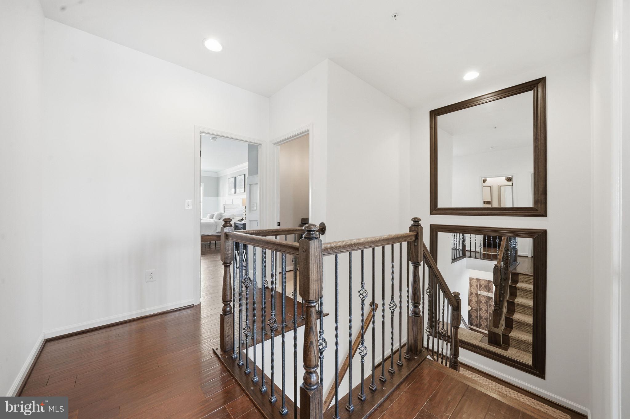 WORMANS MILL - Residential