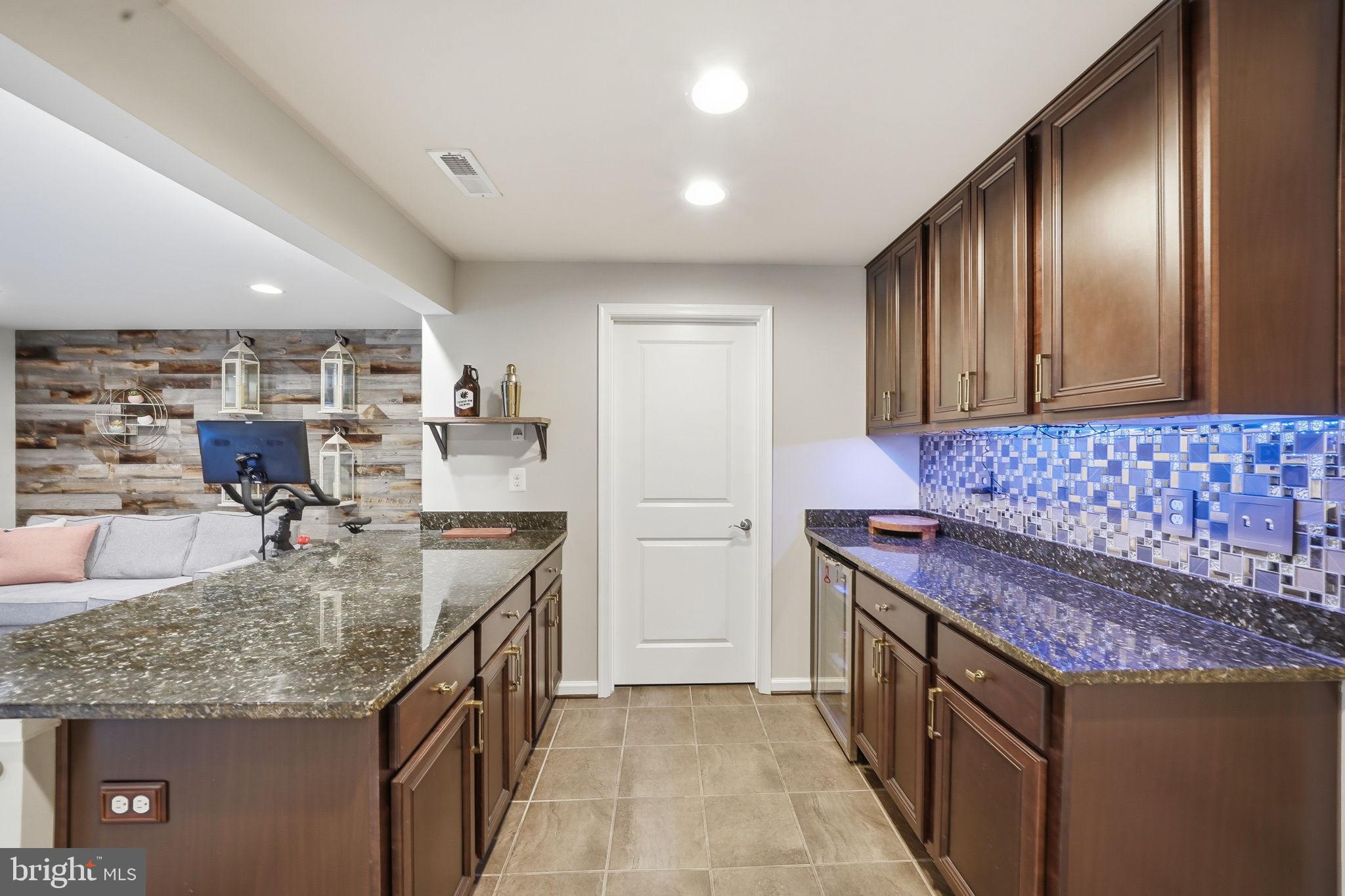 WORMANS MILL - Residential