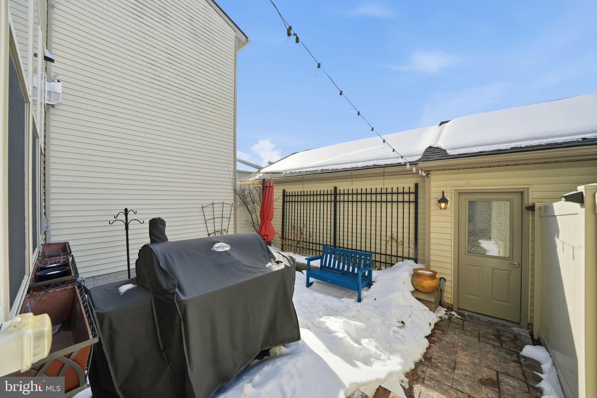 WORMANS MILL - Residential