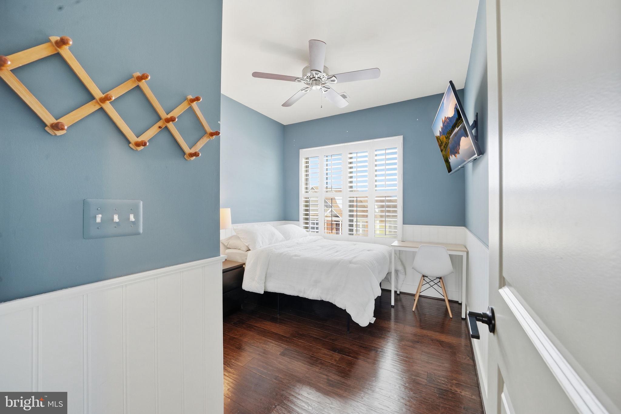 WORMANS MILL - Residential